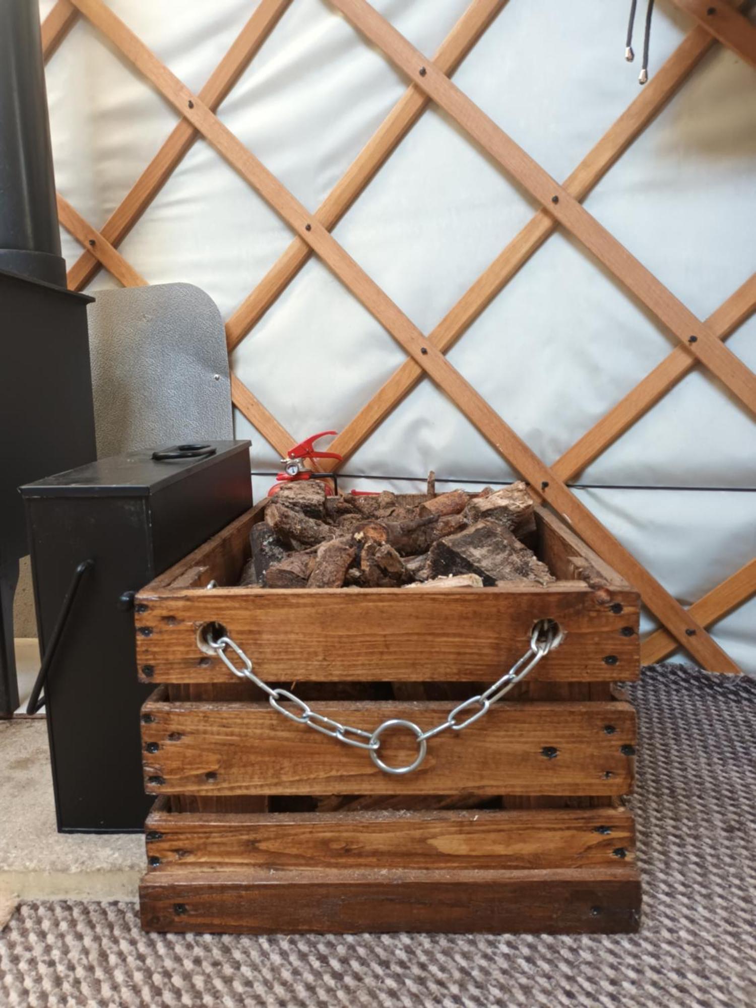 Gingerbread Cottage Yurts Dereham Extérieur photo